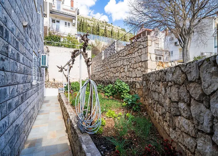 Debos - One-bedroom With Balcony And Sea View * Dubrovník