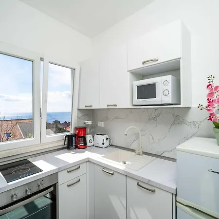 Debos - One-bedroom With Balcony And Sea View * 杜布罗夫尼克
