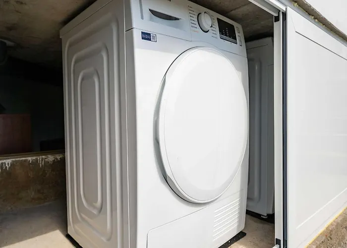 Debos - One-bedroom With Balcony And Sea View